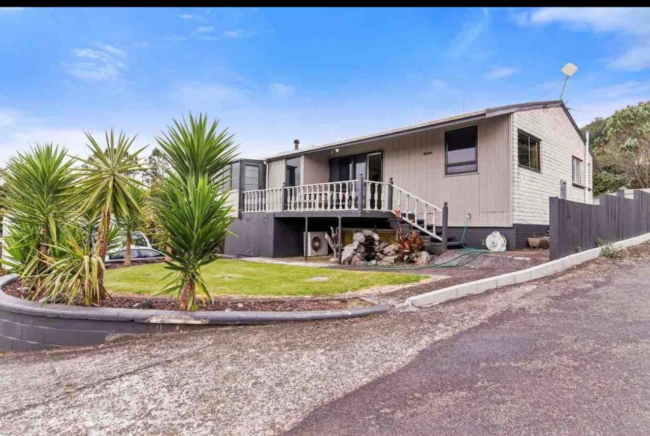 Mountain Top Kiwi Star Holiday Home โรโตรัว ภายนอก รูปภาพ