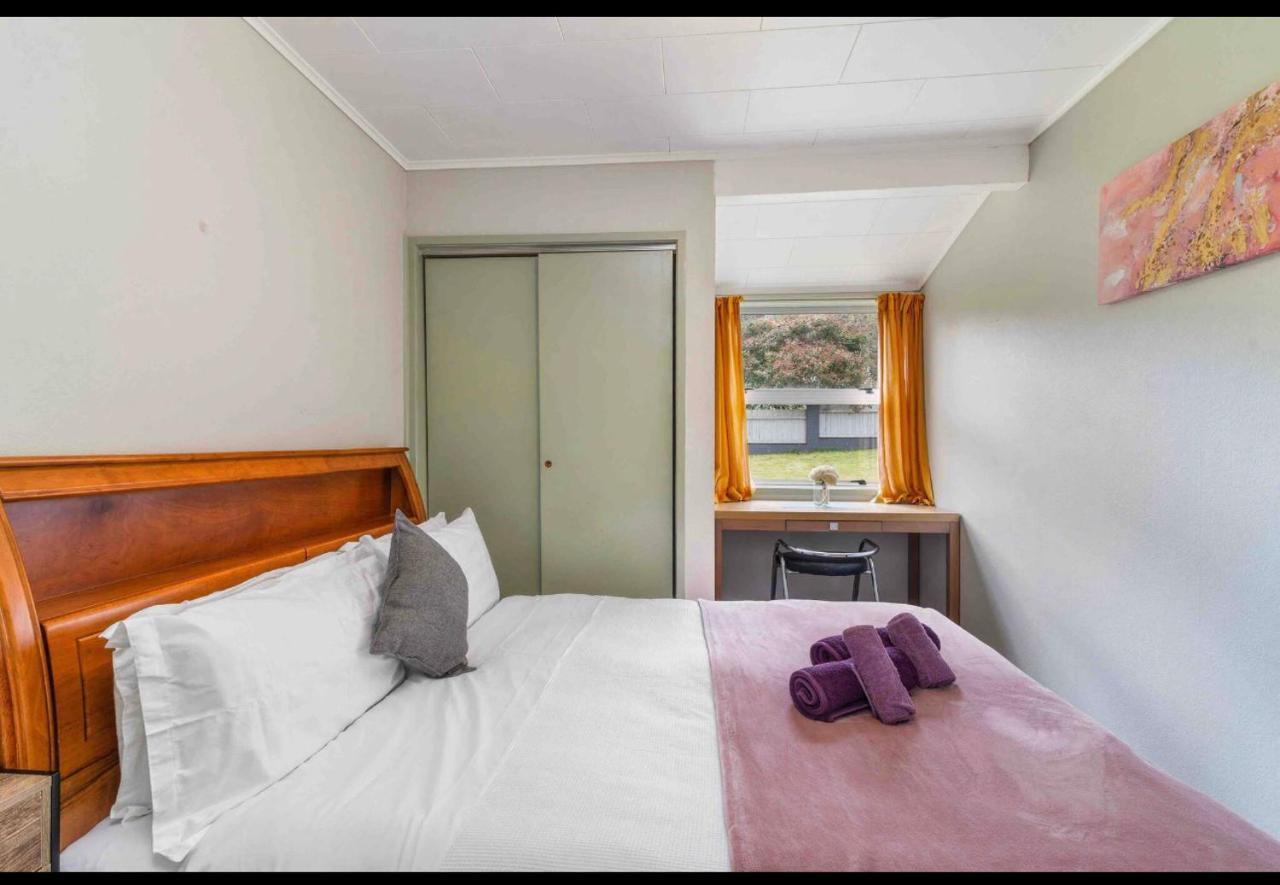 Mountain Top Kiwi Star Holiday Home โรโตรัว ภายนอก รูปภาพ