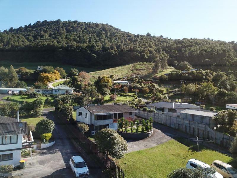 Mountain Top Kiwi Star Holiday Home โรโตรัว ภายนอก รูปภาพ
